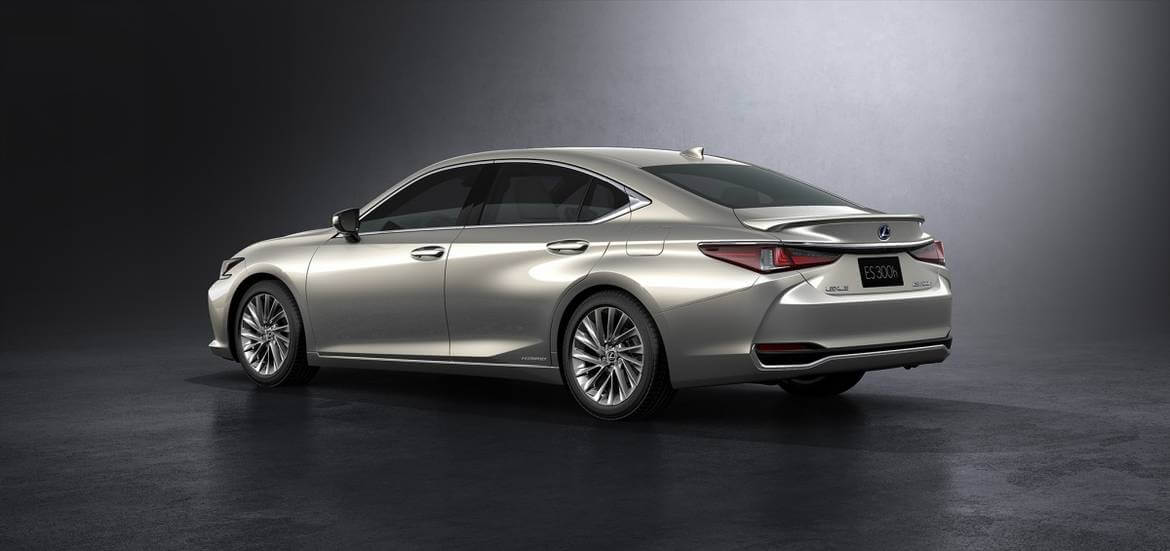 Lexus ES 2018 фото 2