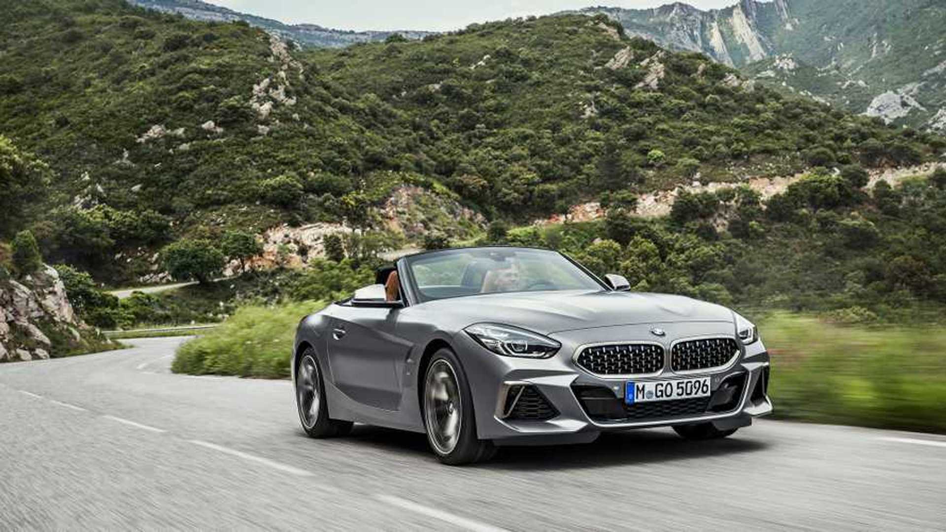 BMW Z4 M40i 2019 на трассе