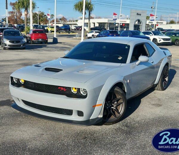 Dodge Challenger R/T Scat Pack Widebody