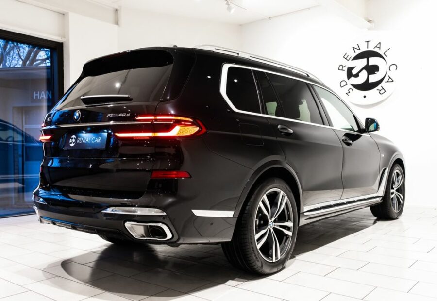 BMW X7