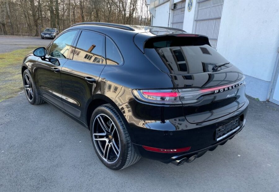 Porsche Macan I S