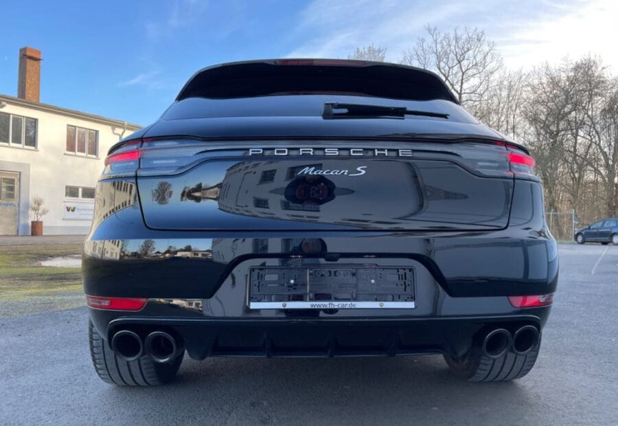 Porsche Macan I S