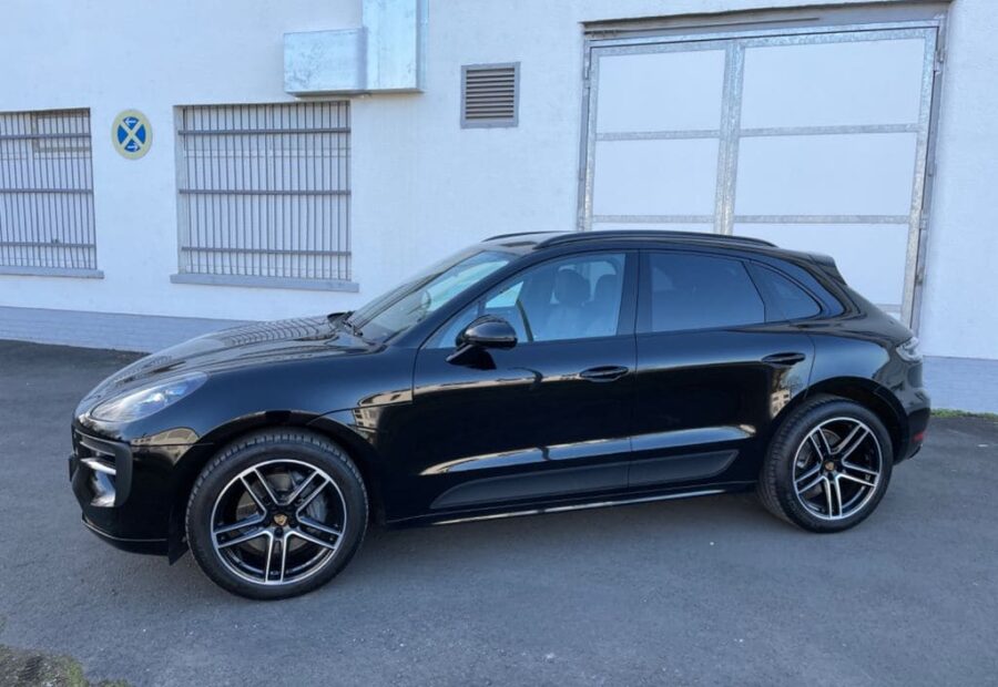 Porsche Macan I S