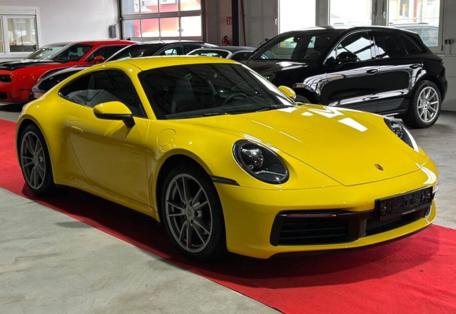 Porsche 992