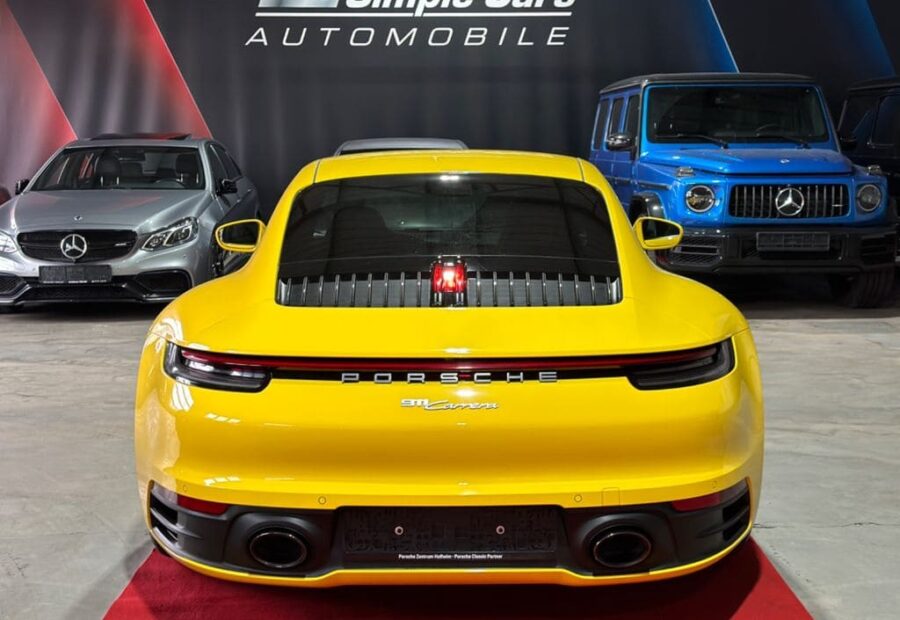 Porsche 992