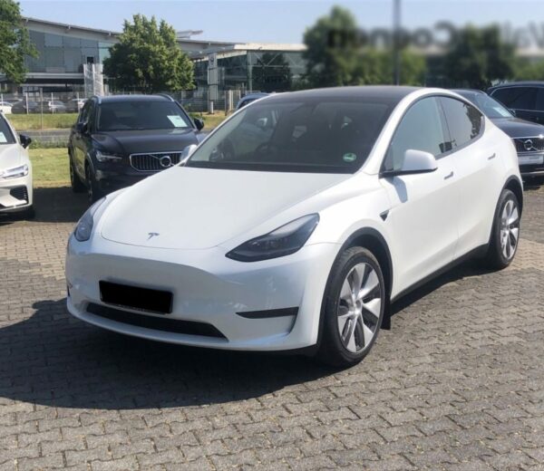 Tesla Model Y Long Range