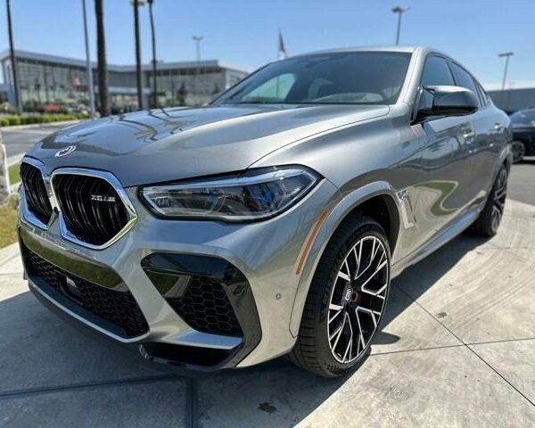 BMW X6М 2023