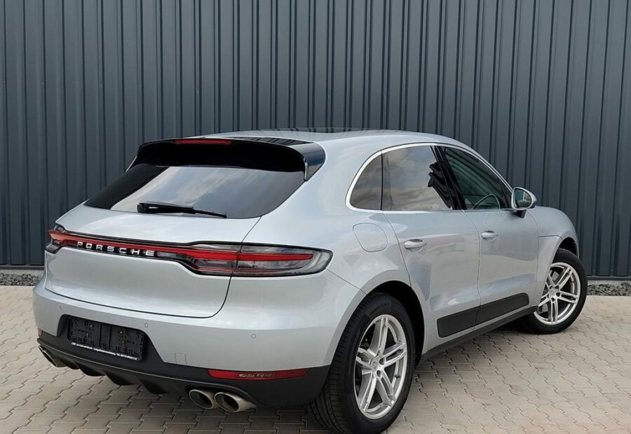 Porsche Macan I S