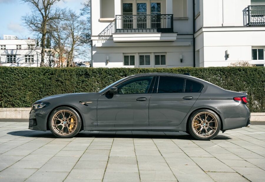 BMW M5