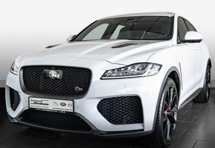 Jaguar F-Pace SVR P550