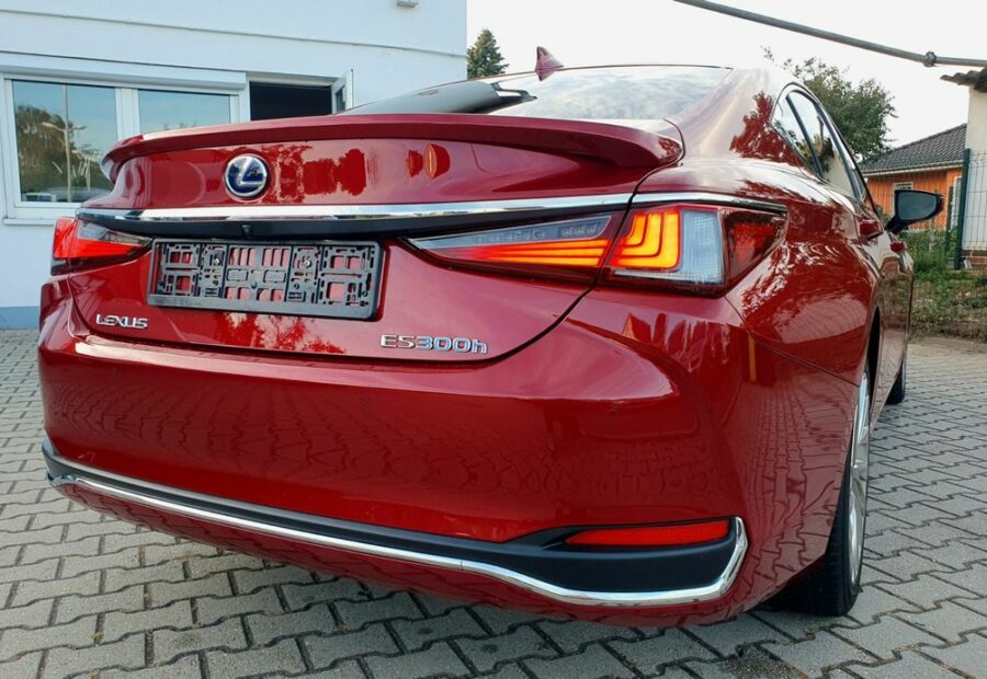 Lexus ES 300h