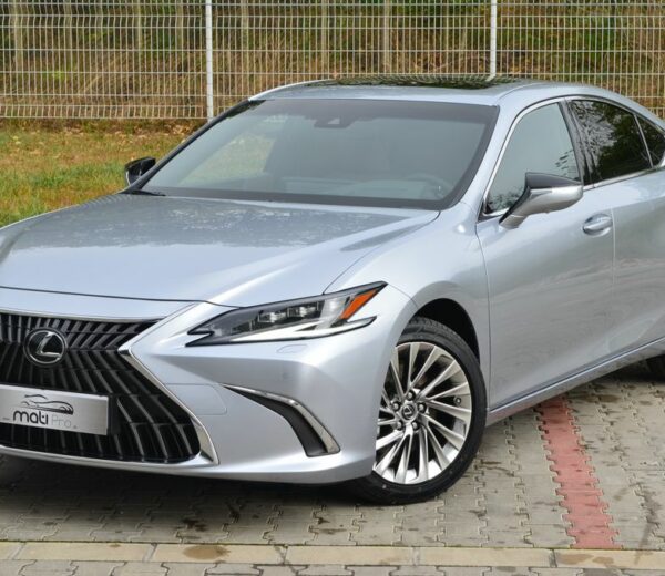 Lexus ES 300h 2023