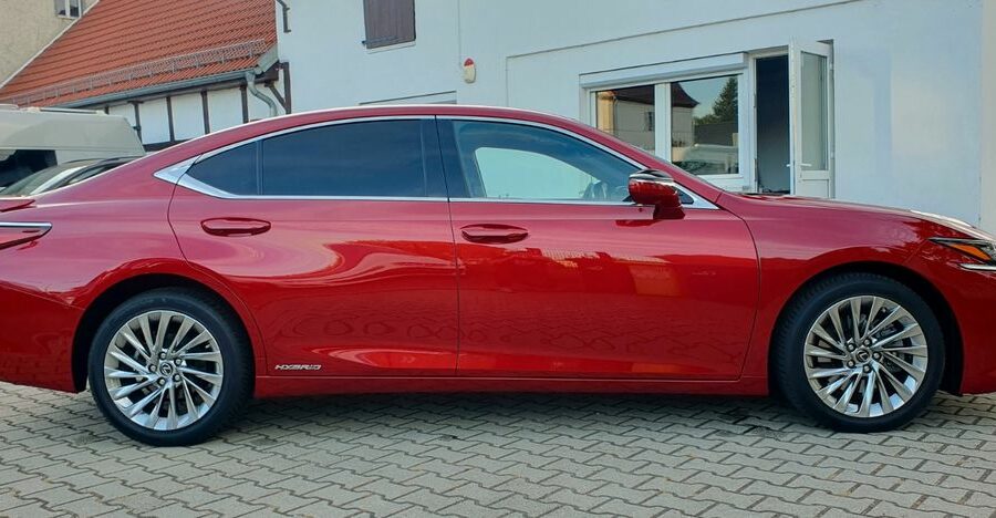 Lexus ES 300h