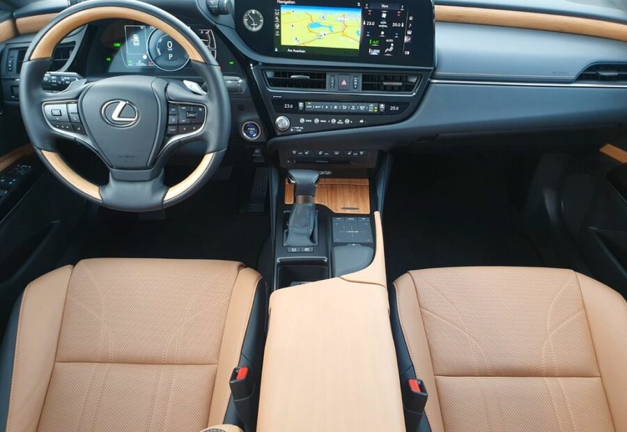 Lexus ES 300h