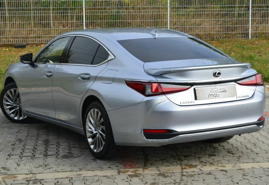 Lexus ES 300h