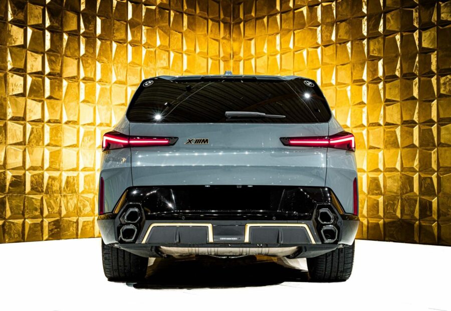 BMW XM