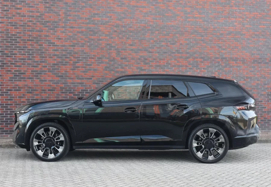 BMW XM
