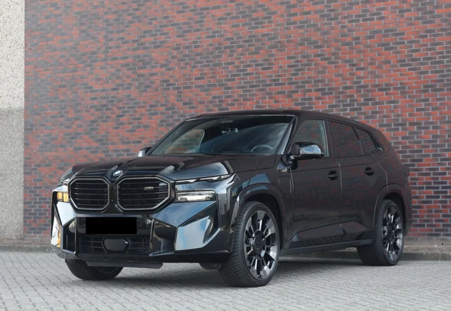 BMW XM