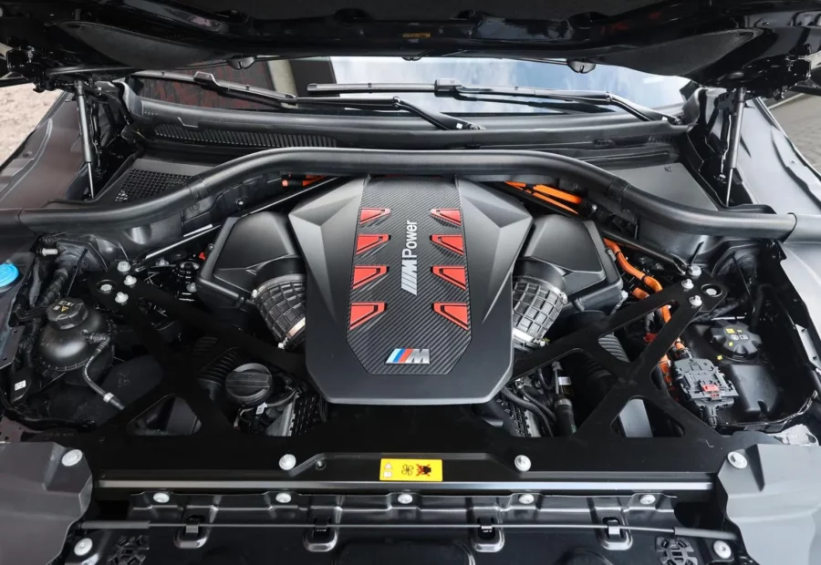 BMW XM