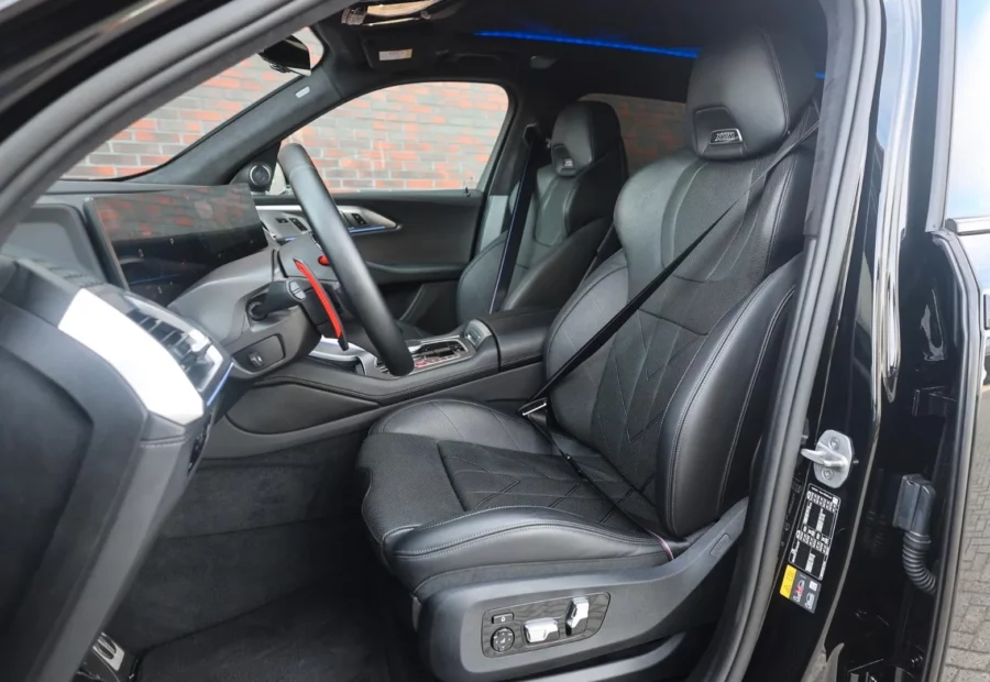 BMW XM