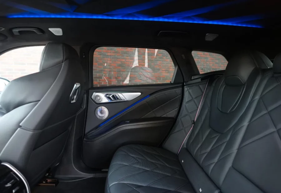 BMW XM
