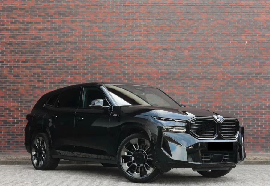 BMW XM