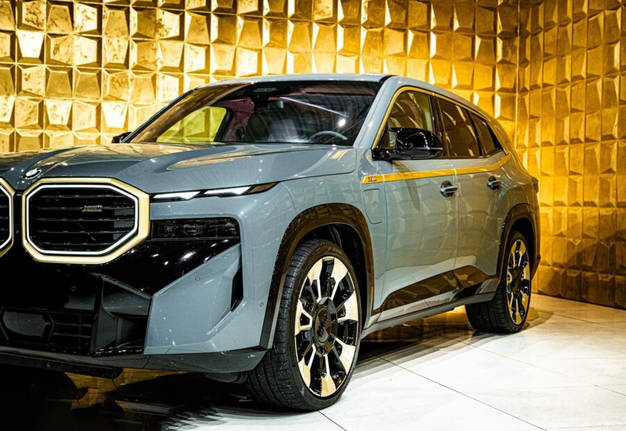 BMW XM