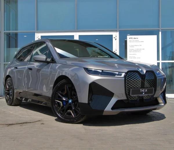 BMW iX 2023 xDrive 40