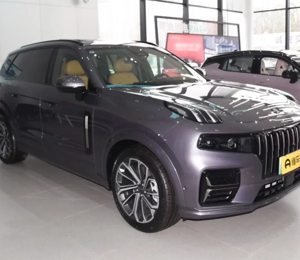 Lynk and Co 09 EM-P 2024 Ultra