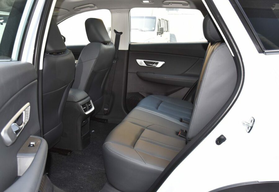 DongFeng Aeolus Huge