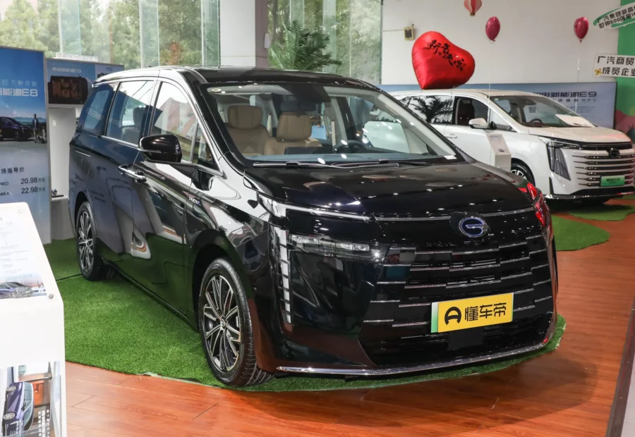 GAC E8 PHEV