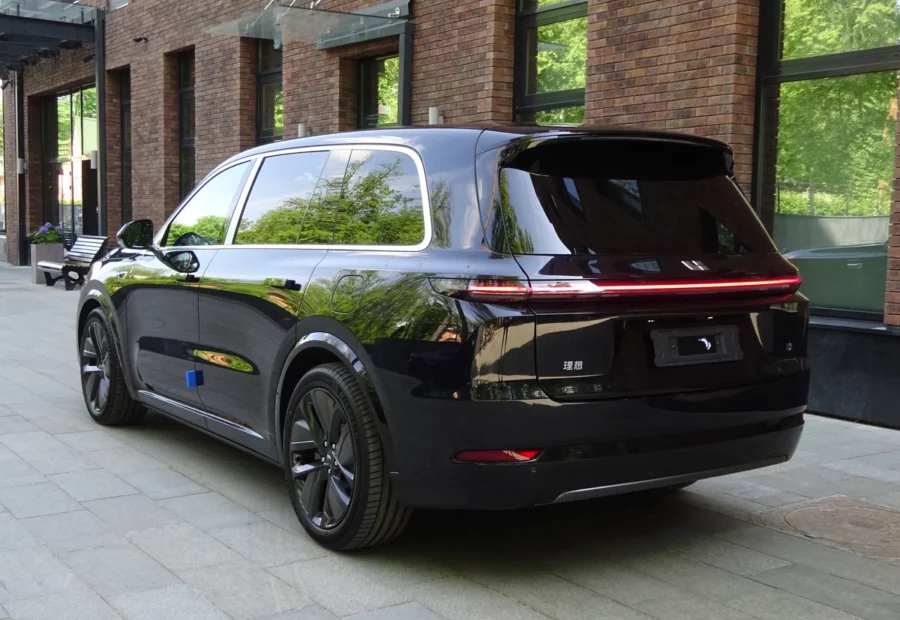 Li Auto L9