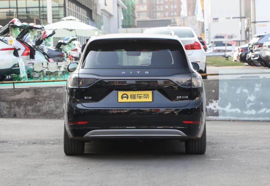 AITO M9 EV