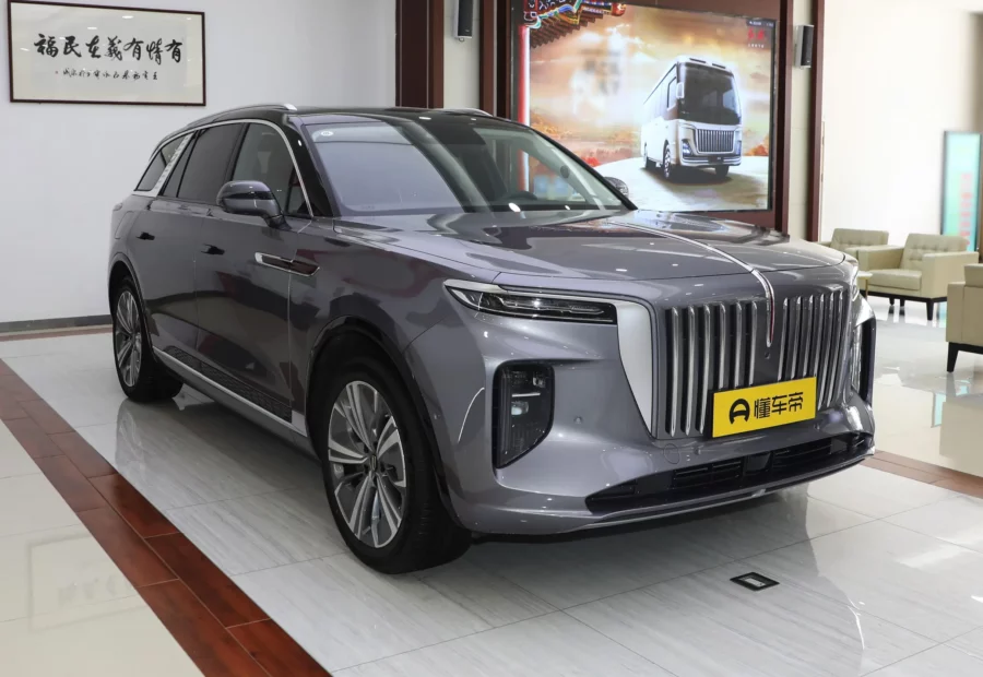 Hongqi E-HS9
