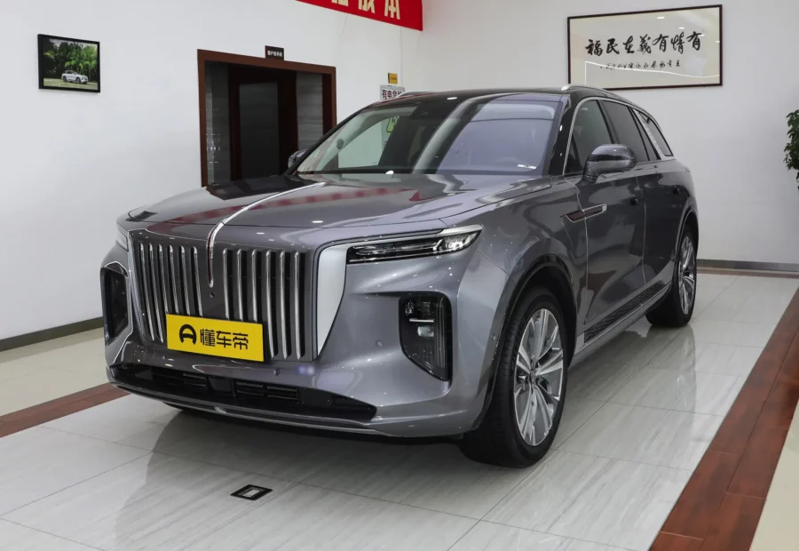 Hongqi E-HS9