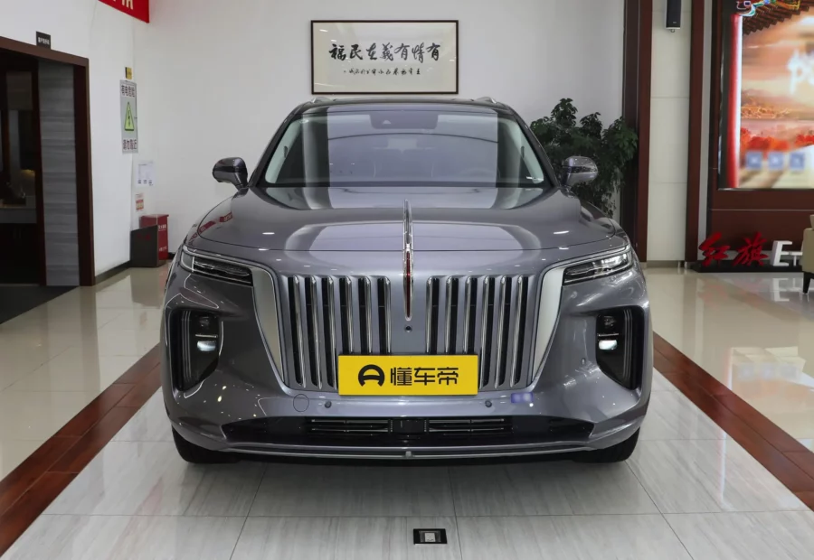 Hongqi E-HS9