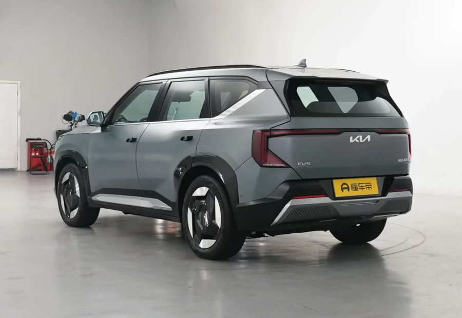 KIA EV5