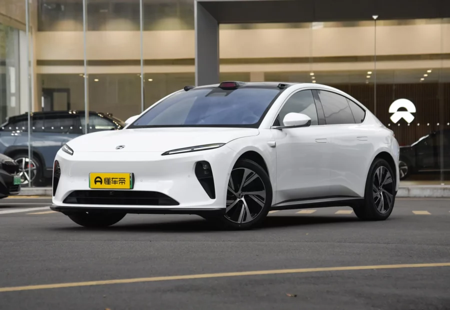 Nio ET5