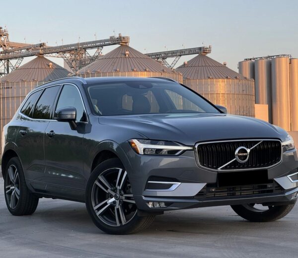 Volvo XC60 T5 Momentum