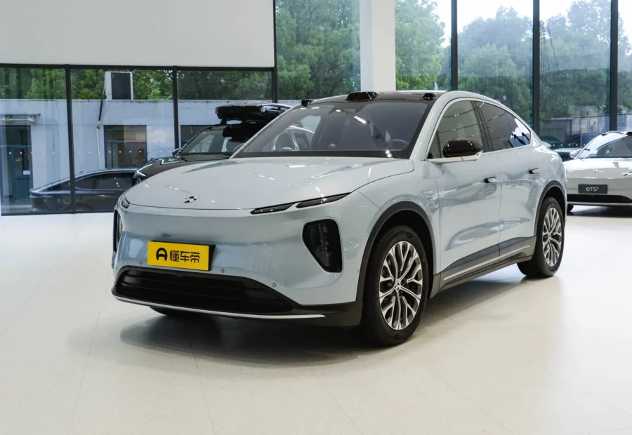 Nio EC6