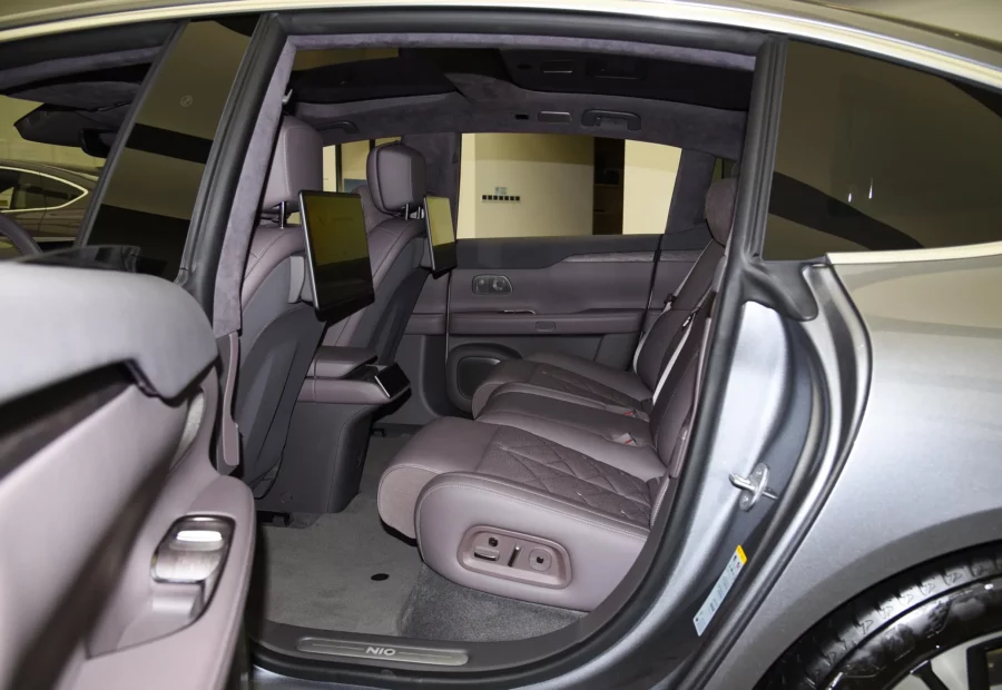 Nio ET7