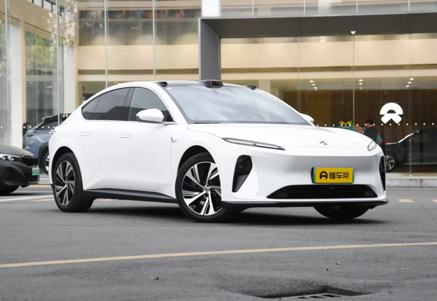 Nio ET5