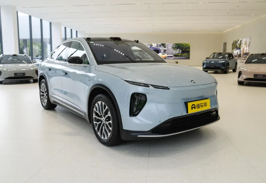 Nio EC6