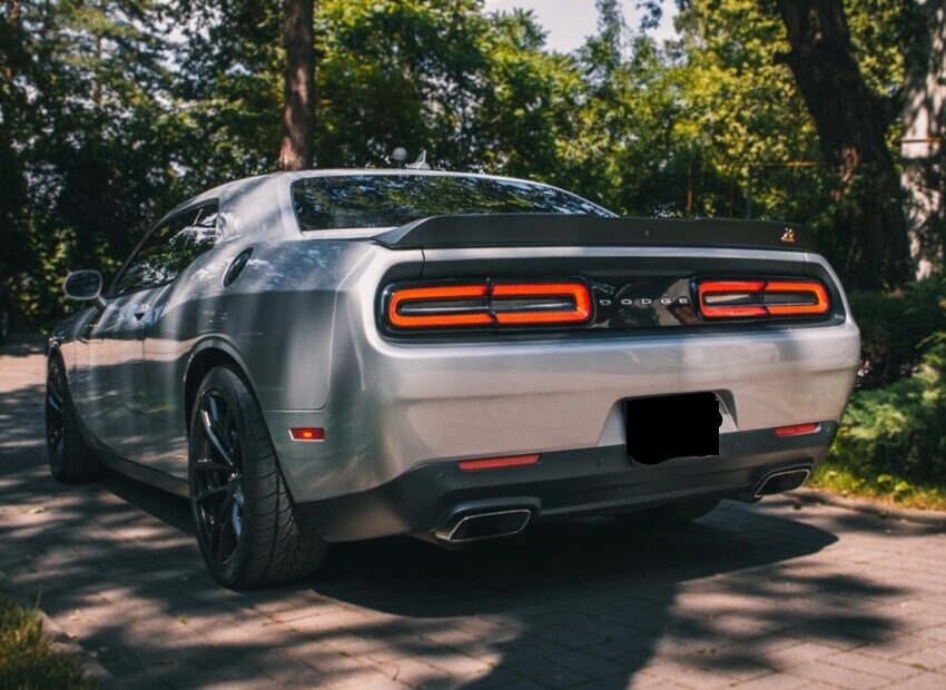 Dodge CHALLENGER