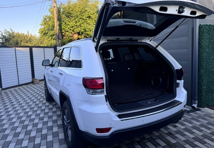 Jeep Grand Cherokee IV (WK2)