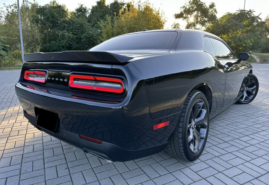 Dodge CHALLENGER