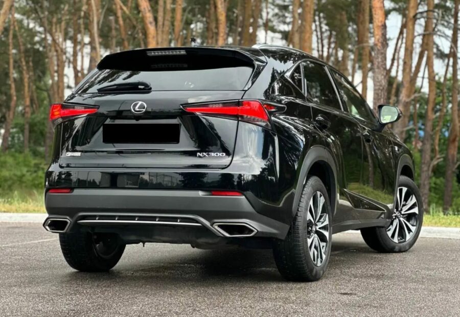 Lexus NX 300