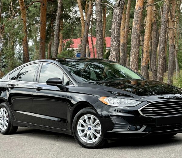 Ford Fusion 2020 2,0л