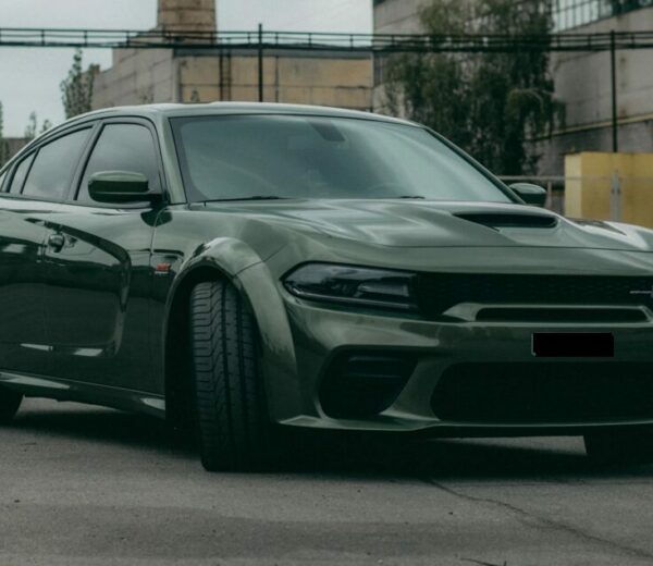 Dodge Charger 2021 6.4л