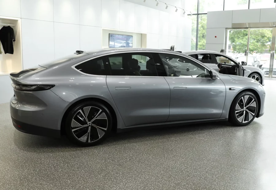 Nio ET7